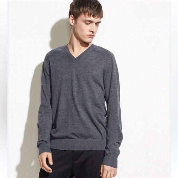 Vince Men's Regular Fit Elbow Patch Merino V-Neck Wool Sweater size M - Picture 1 of 6
